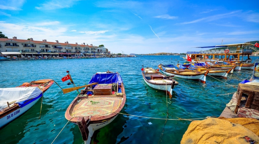 23 Nisan Foça Çeşme Ayvalık Turu