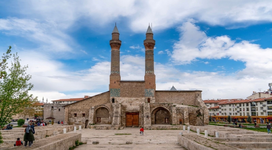 Kasım Ara Tatil Özel Amasya Tokat Sivas Turu (3 Gece 4 Gün)