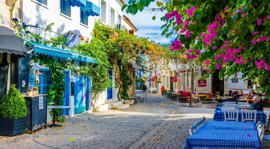 23 Nisan Foça Çeşme Ayvalık Turu